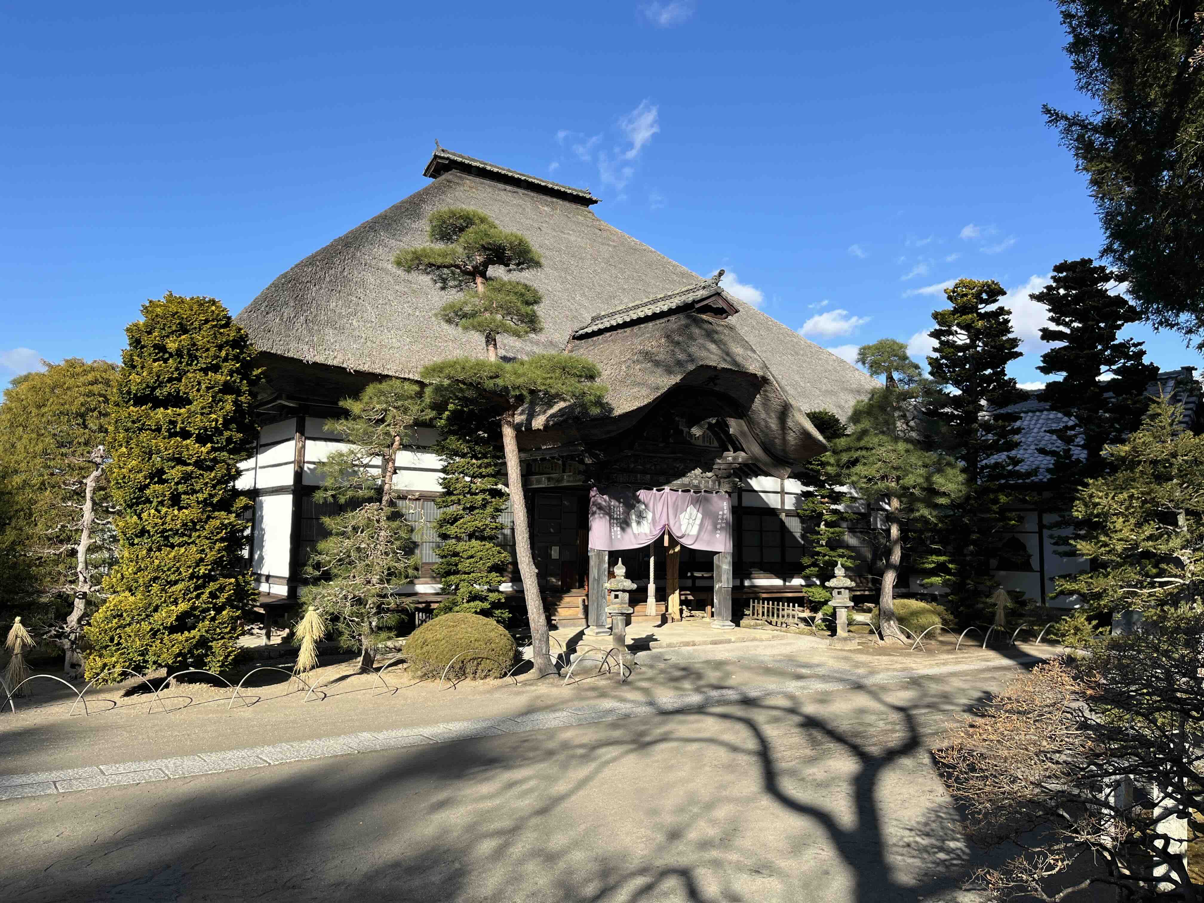 前山寺本堂 前山寺本堂